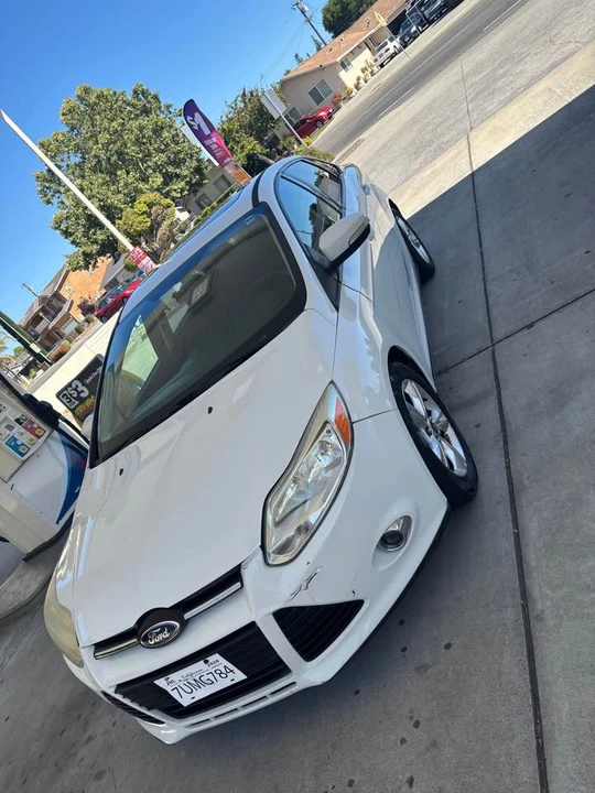 2014 Ford Focus 3rd Gen - Image 5 of 14