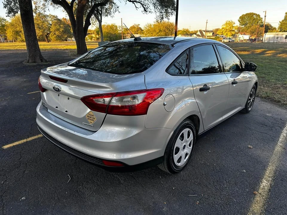 2014 Ford Focus 3rd Gen - Image 5 of 12