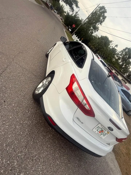 2014 Ford Focus 3rd Gen - Image 4 of 13