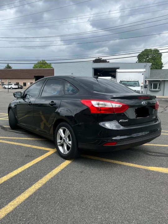 2014 Ford Focus 3rd Gen - Image 5 of 11