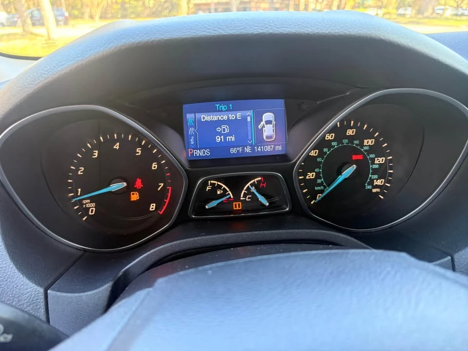 2014 Ford Focus 3rd Gen - Image 7 of 9