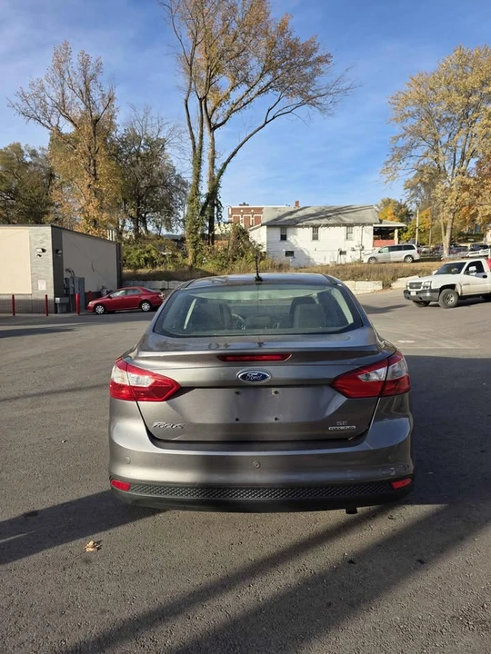 2014 Ford Focus 3rd Gen - Image 3 of 11