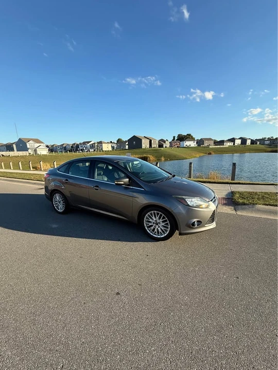 2014 Ford Focus 3rd Gen - Image 2 of 4