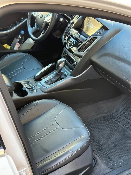 2014 Ford Focus 3rd Gen - Image 9 of 16