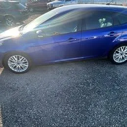 2014 Ford Focus SE Hatchback