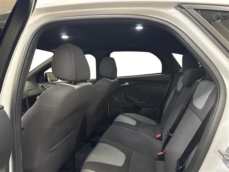 2014 Ford Focus 3rd Gen - Image 9 of 18
