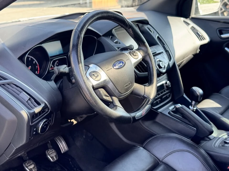 2014 Ford Focus ST 3rd Gen - Image 9 of 19