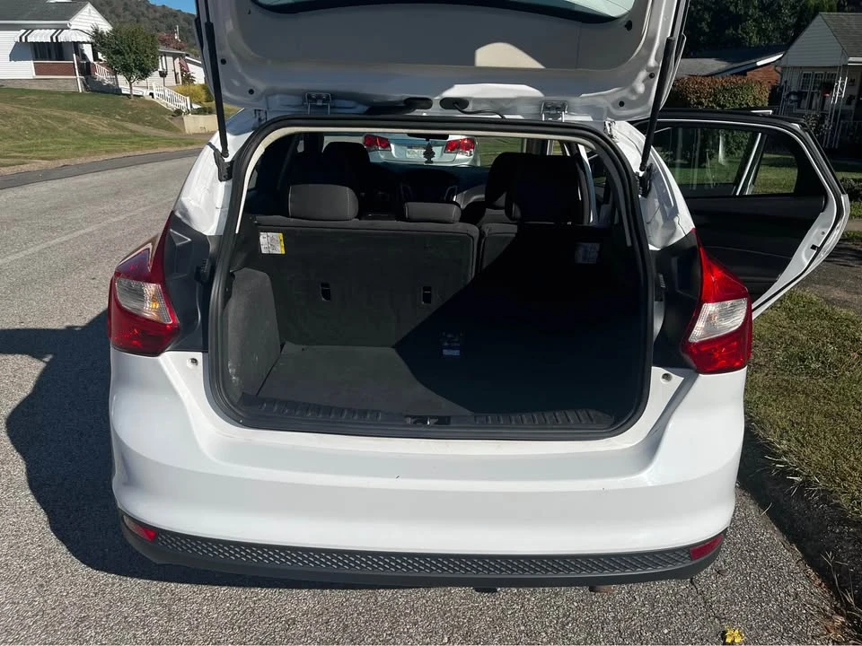2014 Ford Focus 3rd Gen - Image 5 of 9