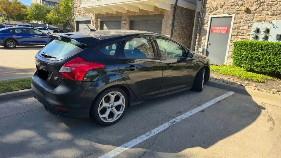 2014 Ford Focus 3rd Gen - Image 2 of 10