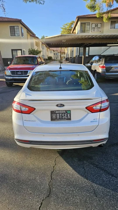 2014 Ford Fusion 2nd Gen - Image 4 of 5
