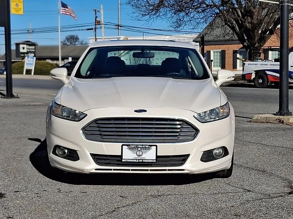 2014 Ford Fusion 2nd Gen - Image 2 of 20