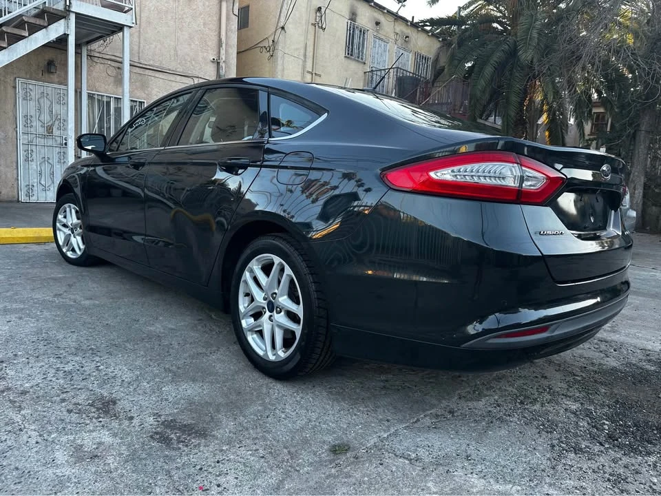 2014 Ford Fusion 2nd Gen - Image 4 of 11