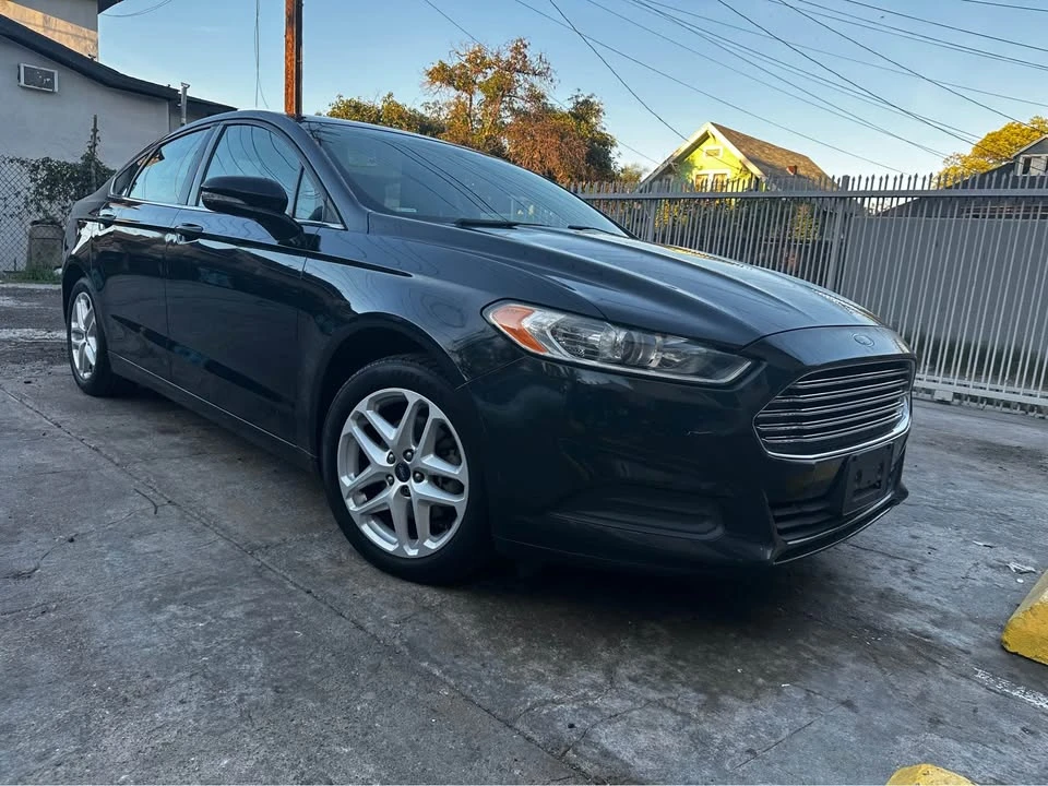 2014 Ford Fusion 2nd Gen - Image 3 of 11