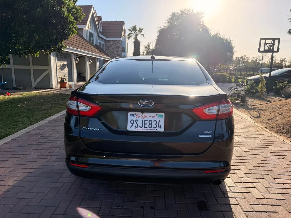 2014 Ford Fusion 2nd Gen - Image 5 of 14