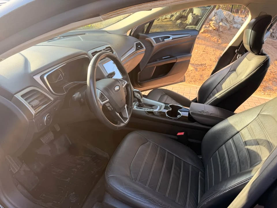 2014 Ford Fusion 2nd Gen - Image 9 of 14