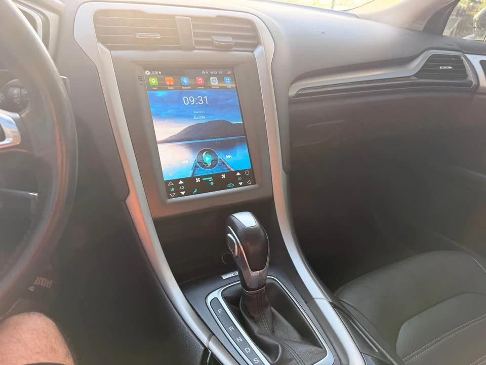 2014 Ford Fusion 2nd Gen - Image 12 of 14
