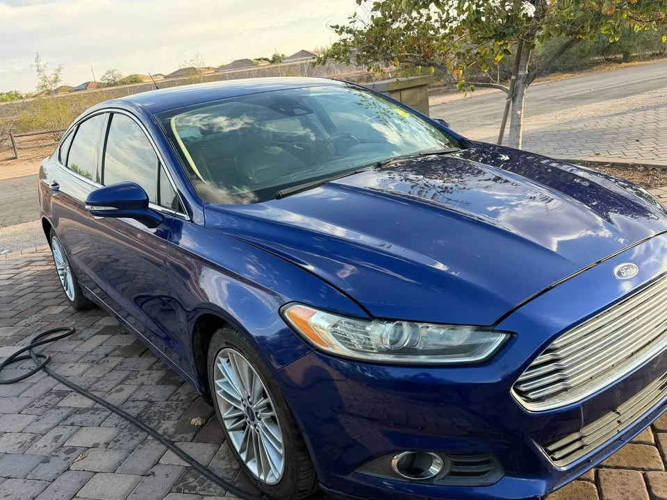 2014 Ford Fusion 2nd Gen - Image 2 of 9
