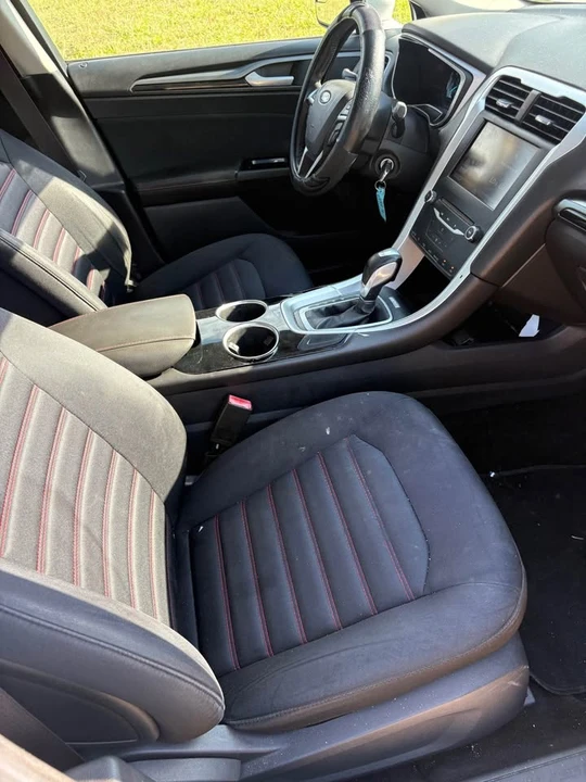 2014 Ford Fusion 2nd Gen - Image 5 of 7