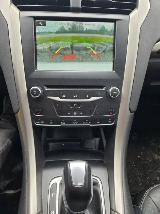 2014 Ford Fusion 2nd Gen - Image 6 of 14