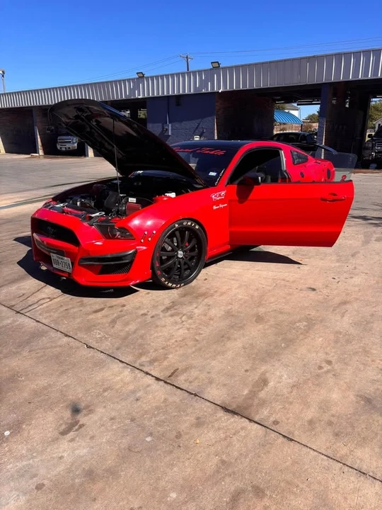 2014 Ford S197 Mustang - Image 6 of 12