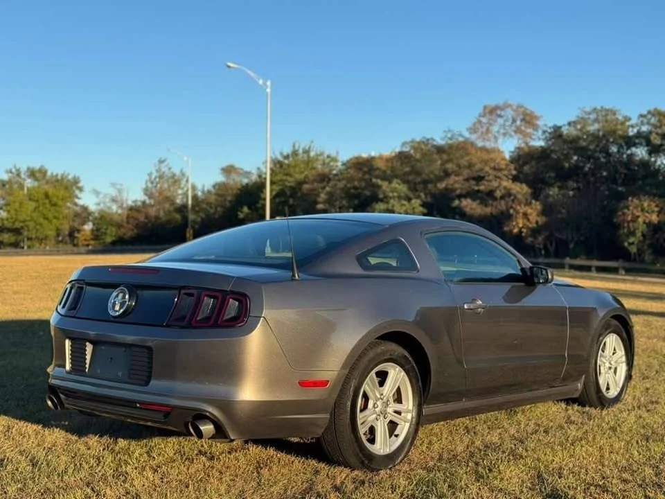 2014 Ford S197 Mustang - Image 5 of 19