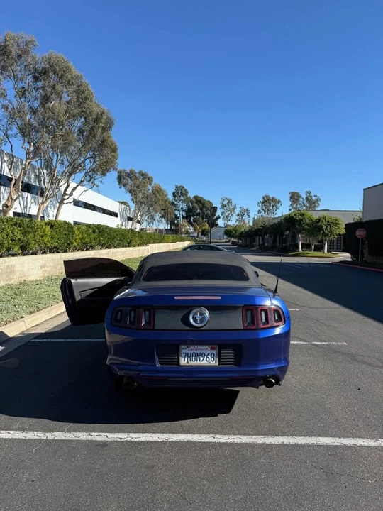 2014 Ford S197 Mustang - Image 3 of 9