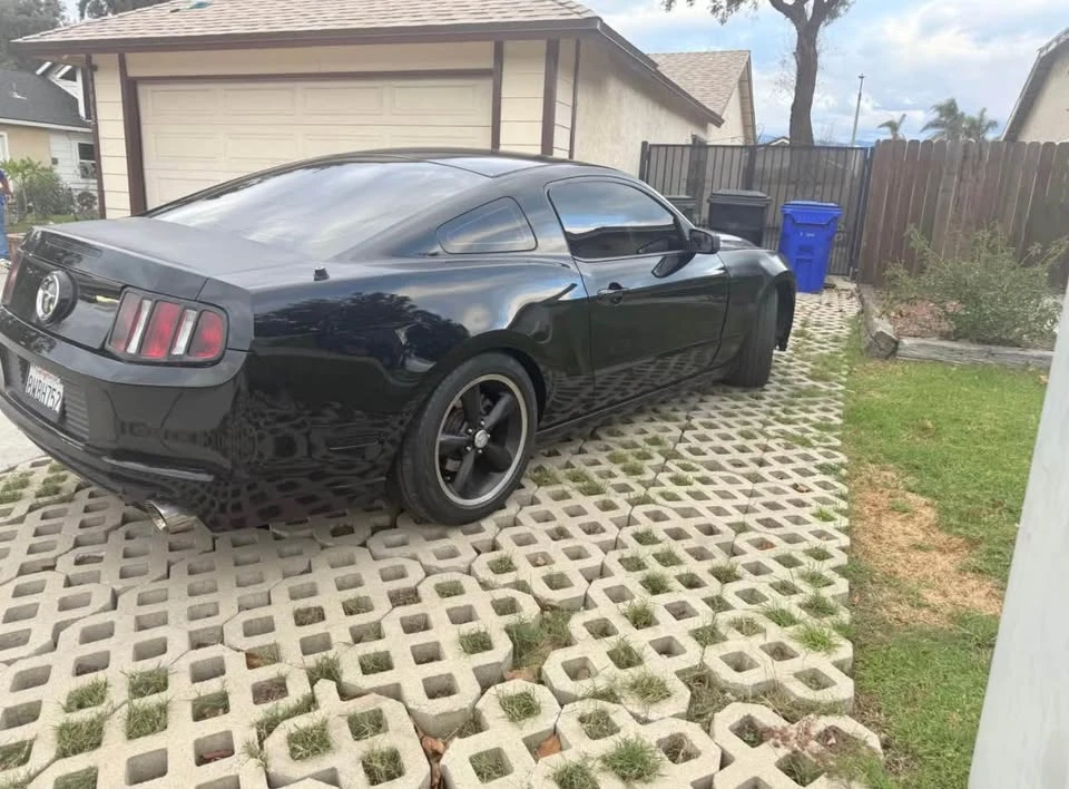 2014 Ford S197 Mustang - Image 5 of 10