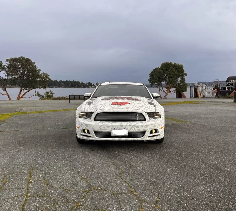 2014 Ford S197 Mustang - Image 2 of 12