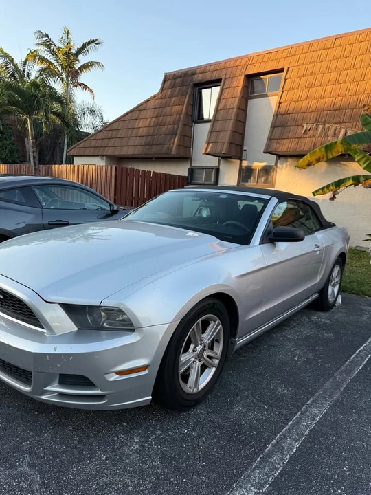 2014 Ford S197 Mustang - Image 11 of 13