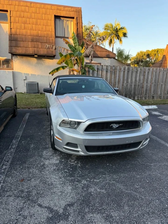 2014 Ford S197 Mustang - Image 12 of 13