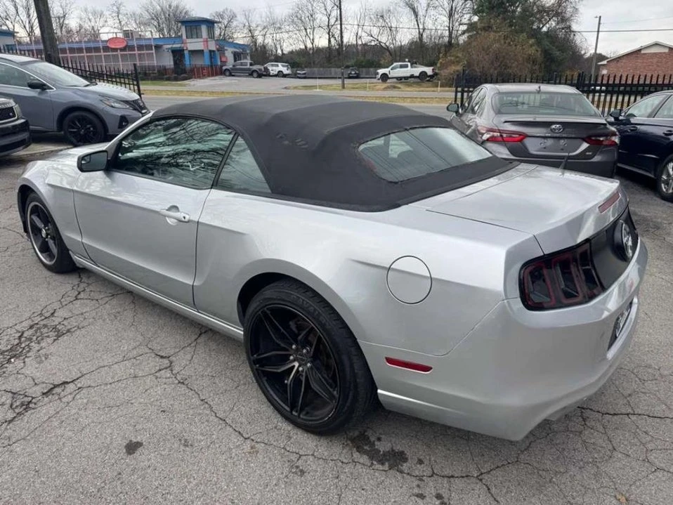 2014 Ford S197 Mustang - Image 4 of 14