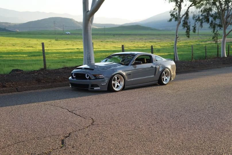 2014 Ford S197 Mustang - Image 2 of 13