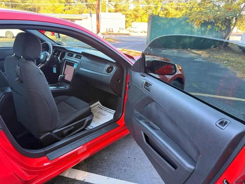 2014 Ford S197 Mustang - Image 16 of 17