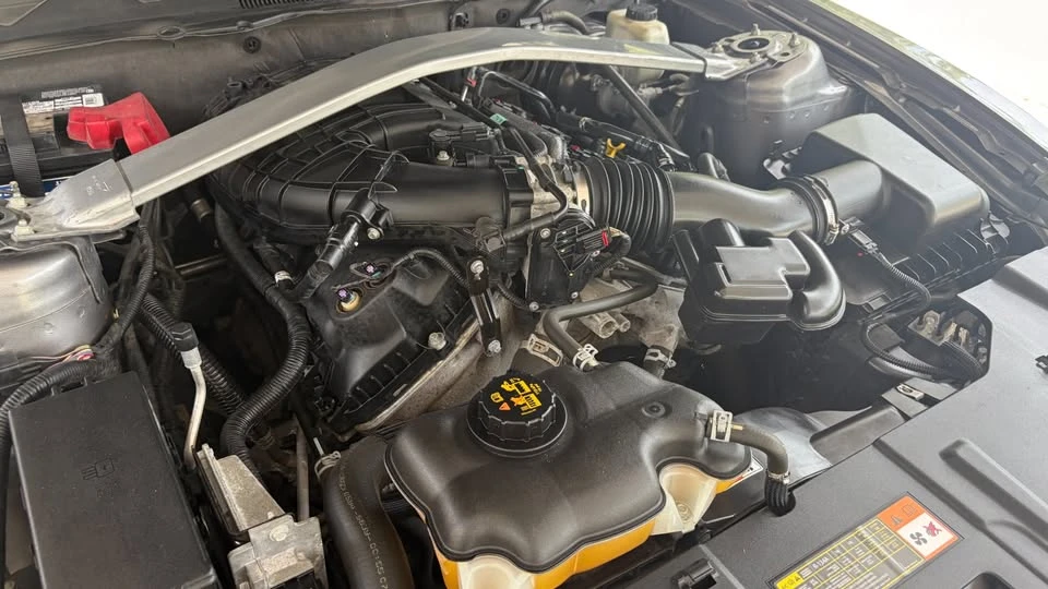 2014 Ford S197 Mustang - Image 18 of 20