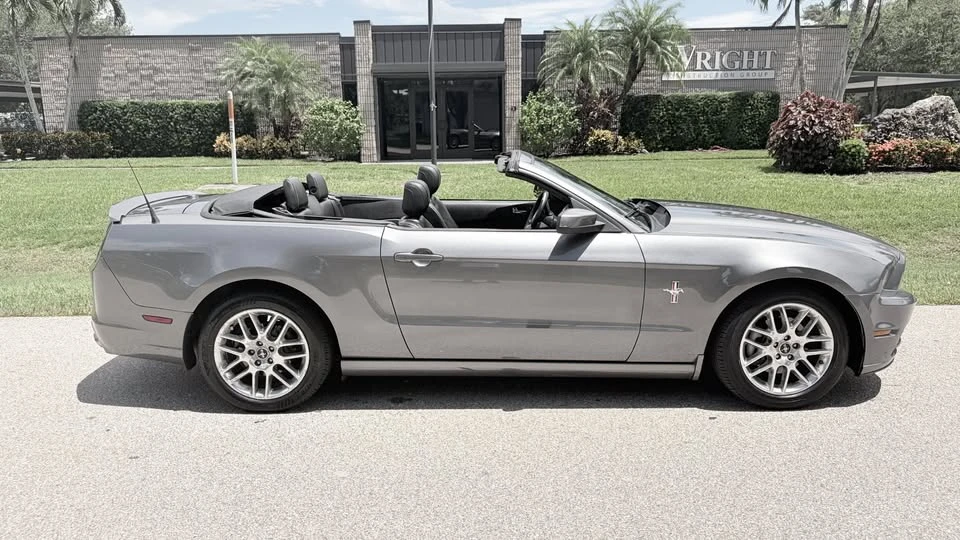 2014 Ford S197 Mustang - Image 3 of 20