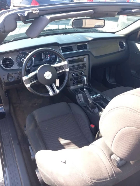 2014 Ford S197 Mustang - Image 9 of 11