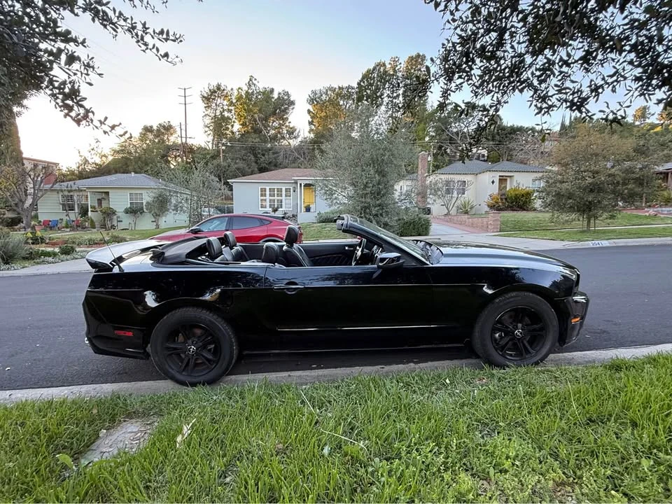 2014 Ford S197 Mustang - Image 2 of 11
