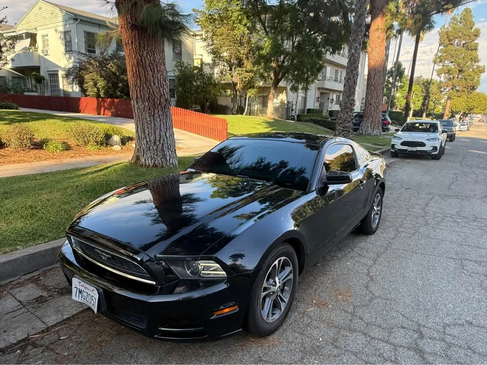 2014 Ford S197 Mustang - Image 3 of 9