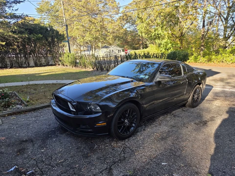 2014 Ford S197 Mustang - Image 2 of 6