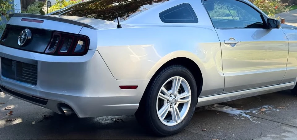 2014 Ford S197 Mustang - Image 2 of 18
