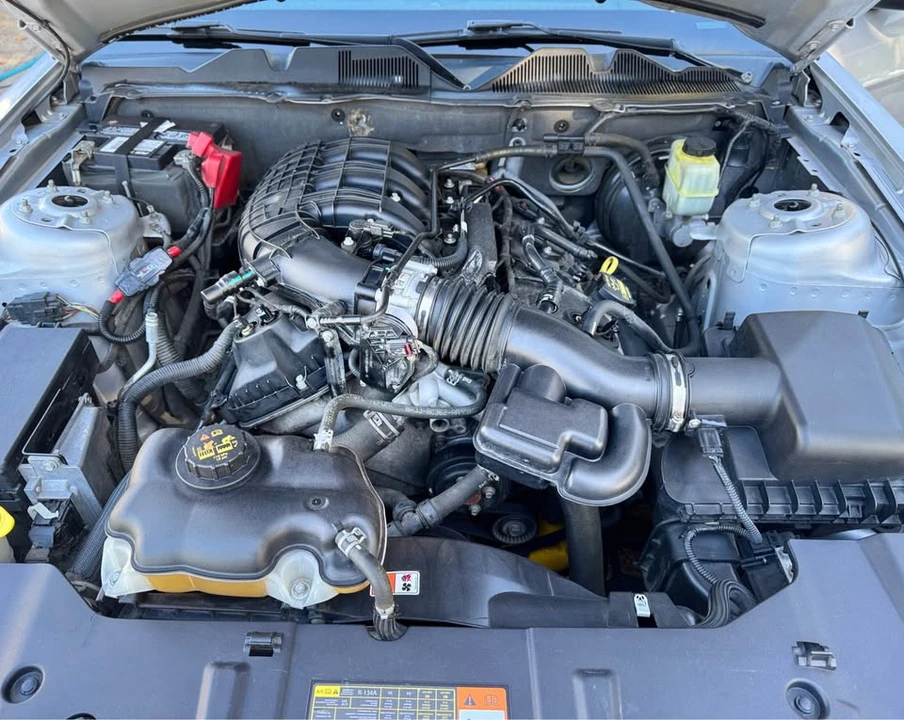 2014 Ford S197 Mustang - Image 9 of 18