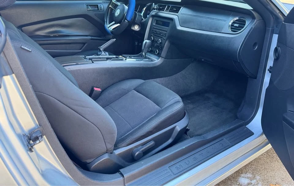 2014 Ford S197 Mustang - Image 5 of 18