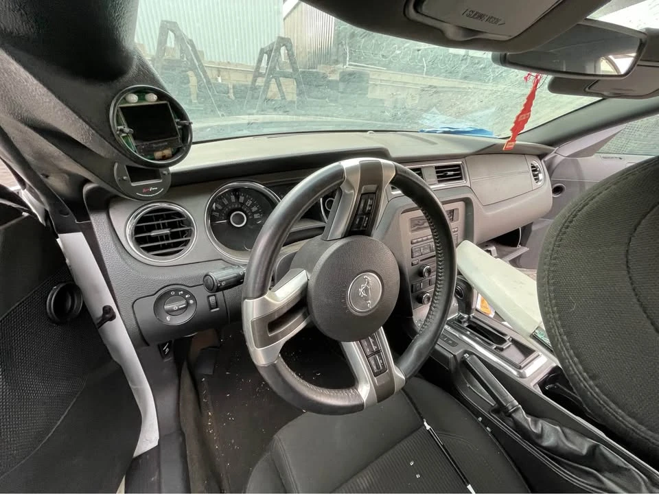 2014 Ford S197 Mustang - Image 2 of 8