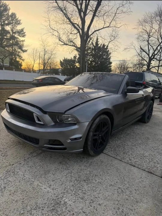 2014 Ford S197 Mustang - Image 3 of 9