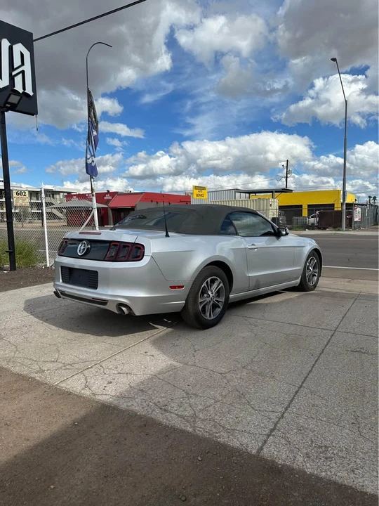 2014 Ford S197 Mustang - Image 6 of 8