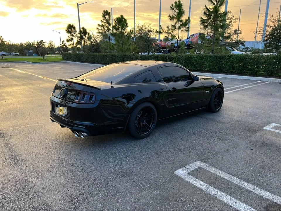 2014 Ford S197 Mustang - Image 3 of 17