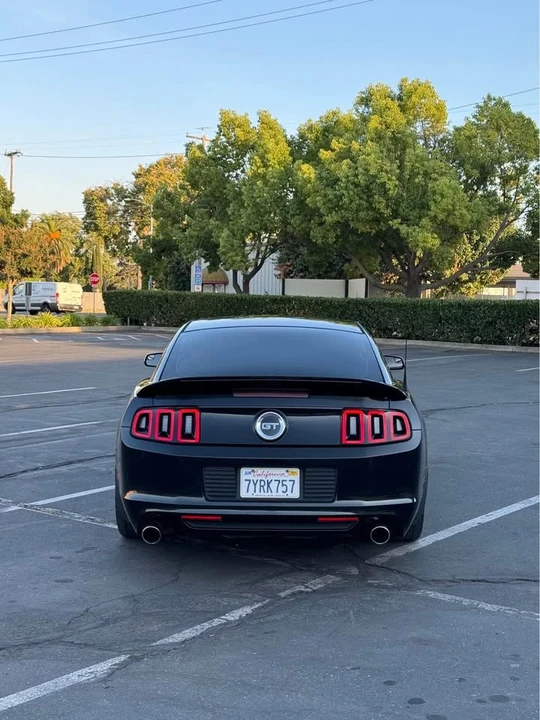 2014 Ford S197 Mustang - Image 2 of 7