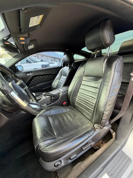 2014 Ford S197 Mustang - Image 2 of 10
