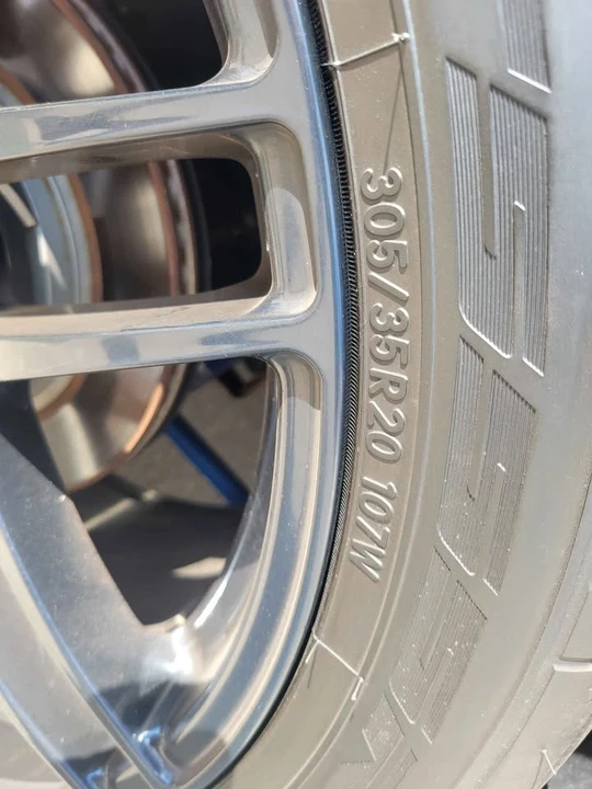 2014 Ford S197 Mustang - Image 4 of 20