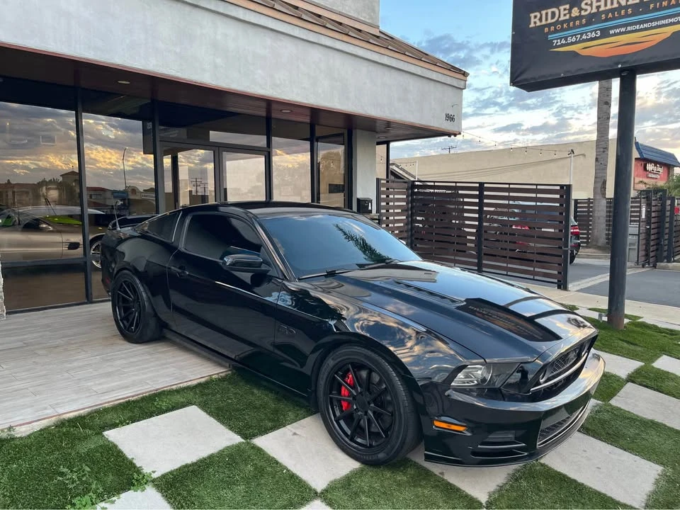 2014 Ford S197 Mustang - Image 2 of 17